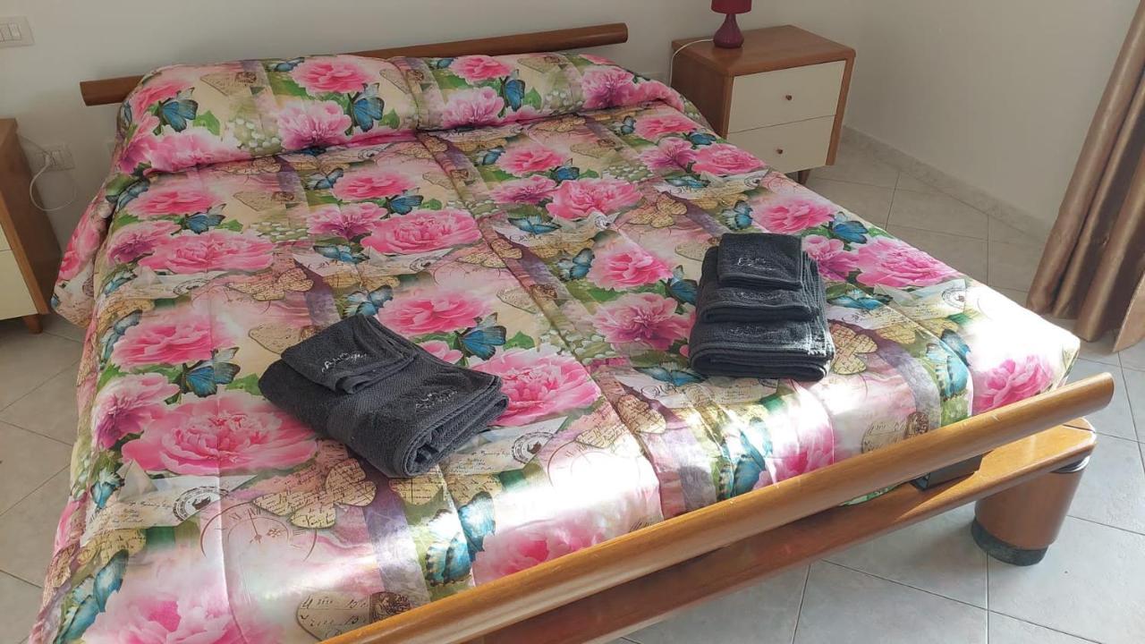 Casa Giorgia Cagliari Camera Buitenkant foto
